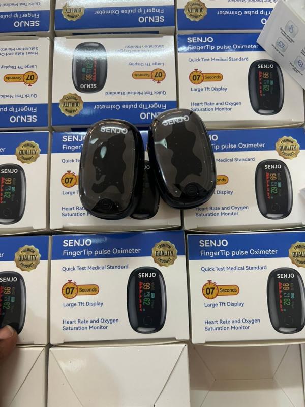 SENJO FINGERTIP PULSE OXIMETER - Image 4