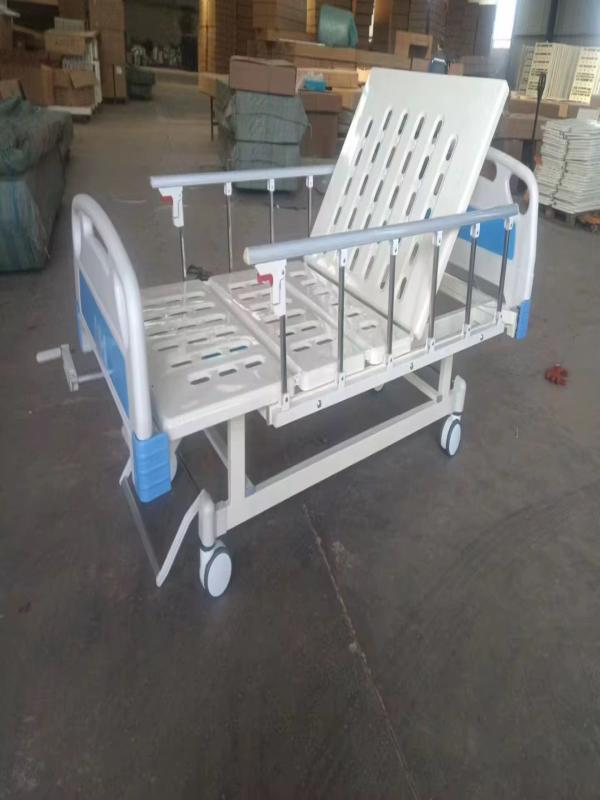 HOSPITAL BEDS - Image 2